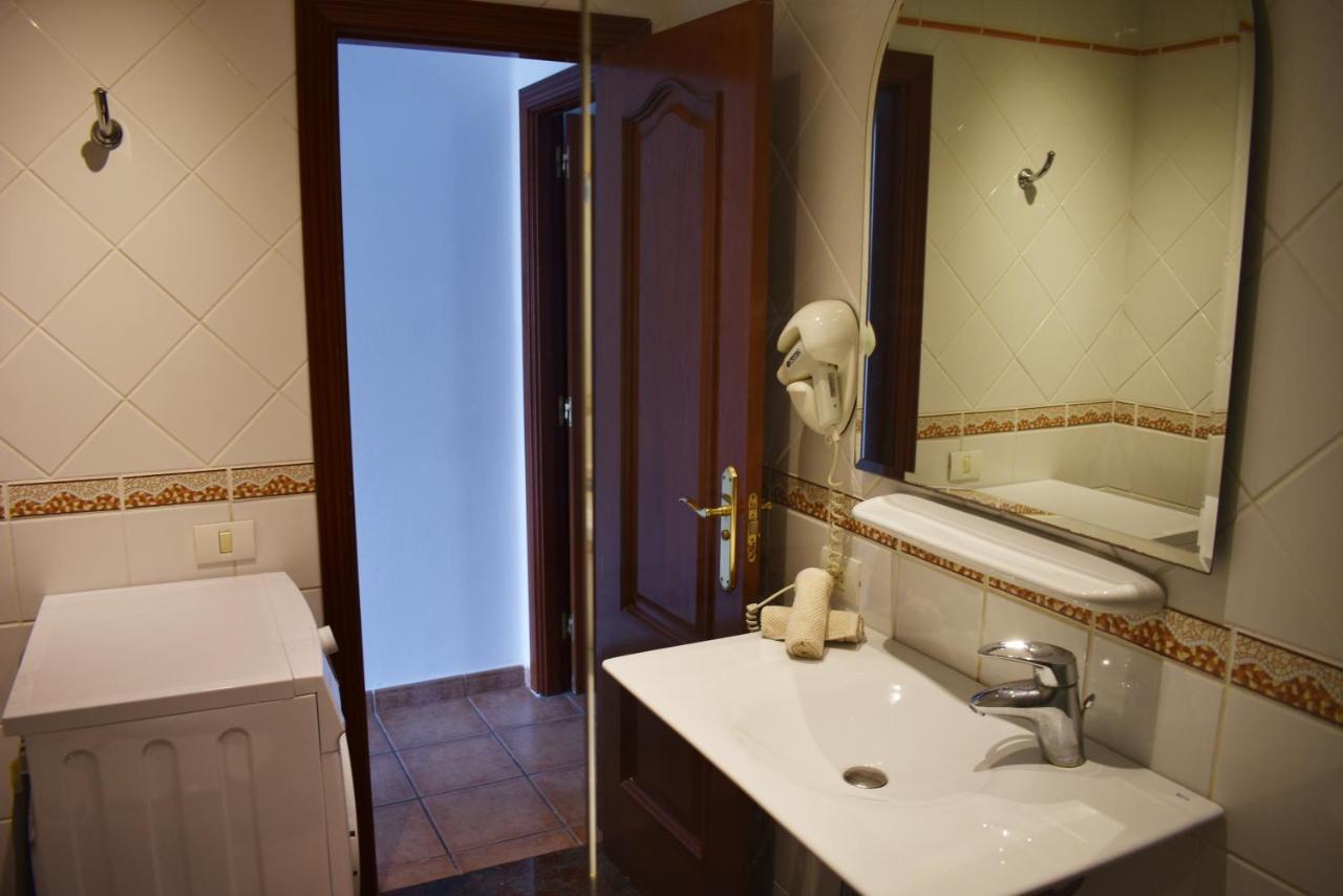 Playa Park 3 - 1 Bed - Ground Floor - Air-Con - Private Wi-Fi - Uk Tv Apartment Puerto del Carmen  Bagian luar foto